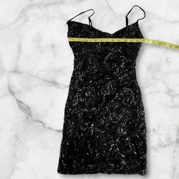 Windsor Black Sequin Mini Dress with Side Slit Spaghetti Strap Sz: XS - Picture 6 of 12
